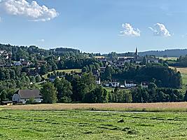 Blick auf Bischofsgrün (Foto: Hella Brückel)